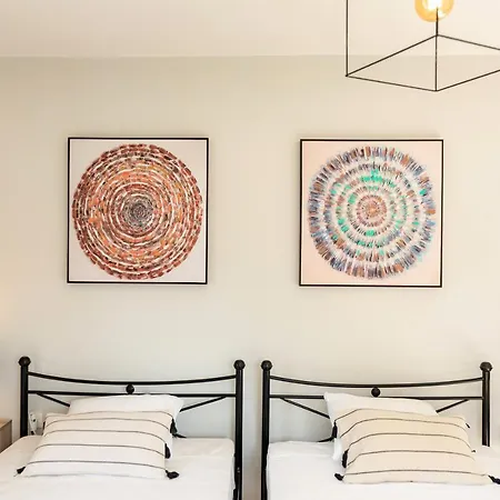 Center Elite עיר רודוס