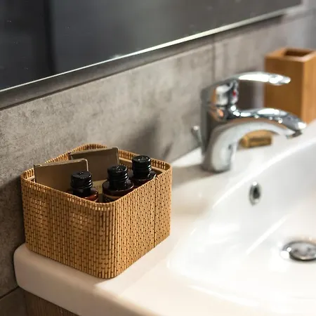 Center Elite עיר רודוס