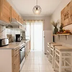 Apartment Center Elite Rhodes City